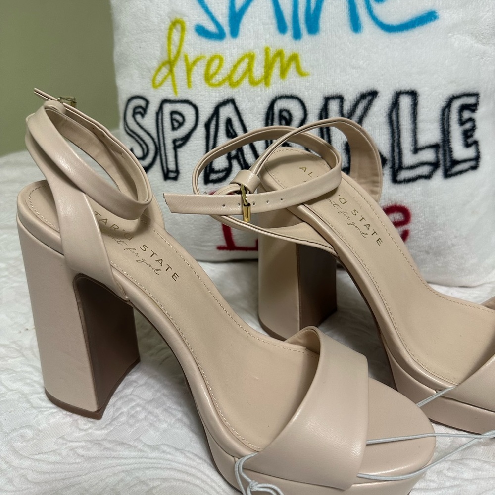 Retro Plataform Heel size 7.5